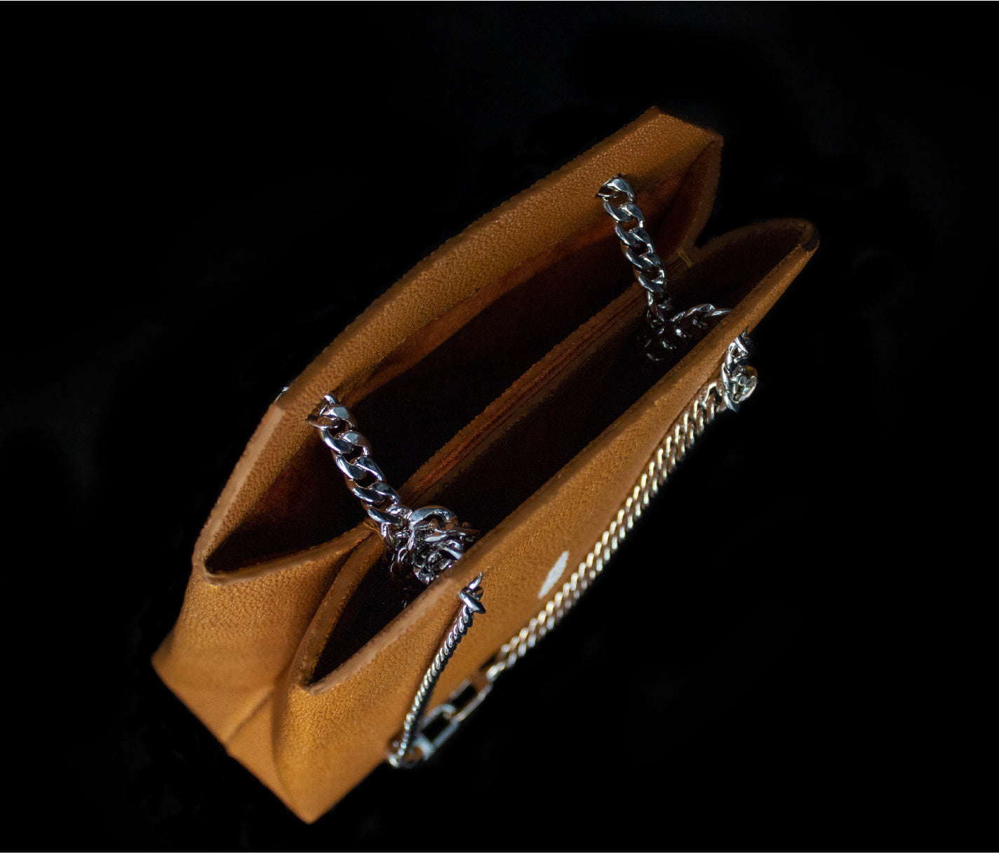 Cognac Stingray Medium Crossbody