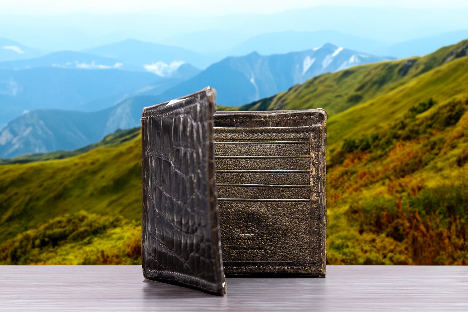 Black "Classic Billfold" Alligator Wallet